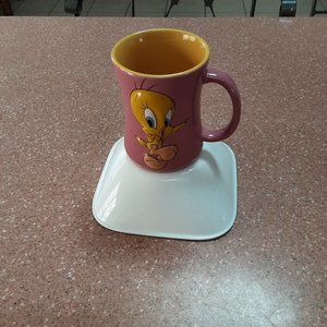 A  VintageTweety Bird Coffee Mug.
